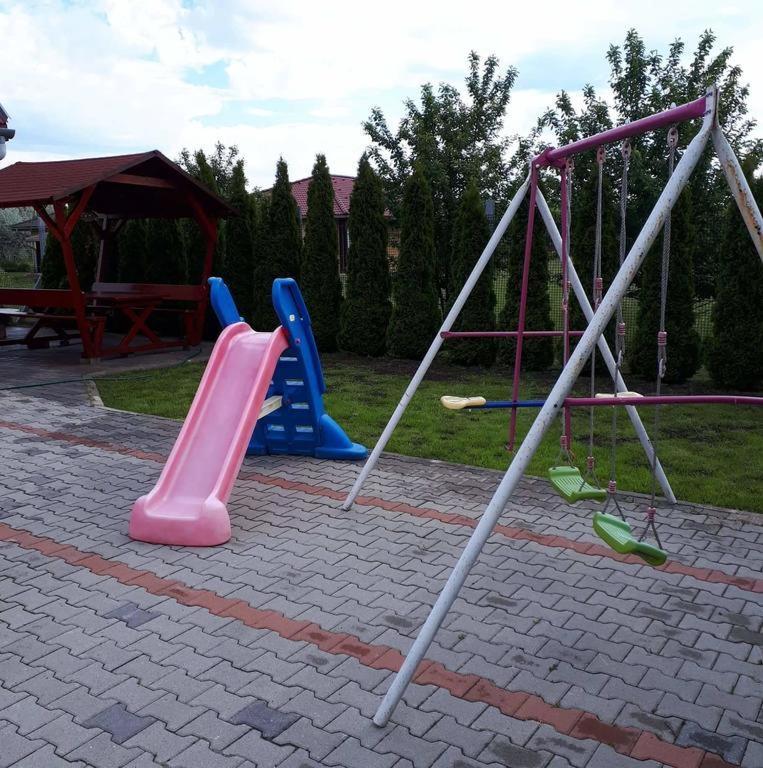 Relax Apartman Siofok-Sosto المظهر الخارجي الصورة