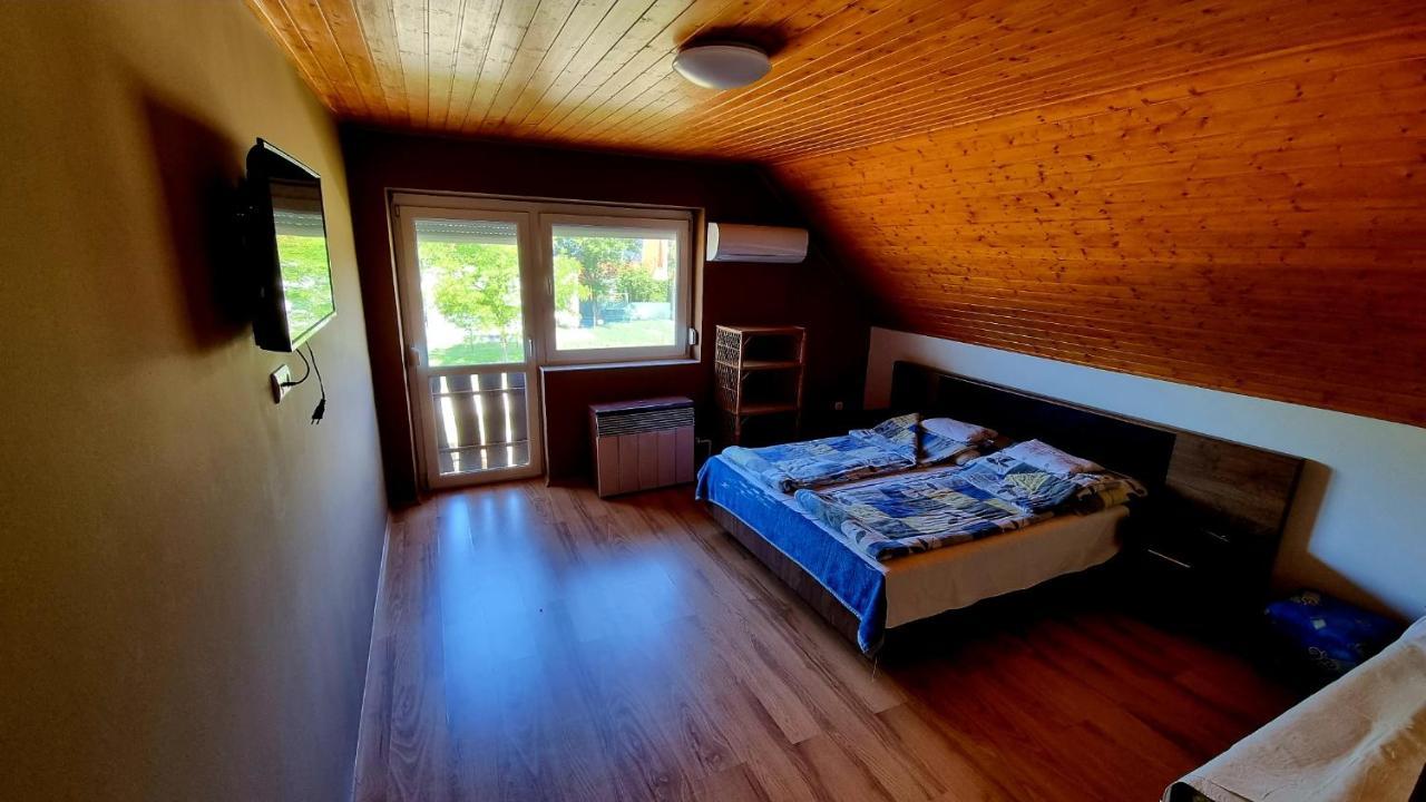 Relax Apartman Siofok-Sosto المظهر الخارجي الصورة